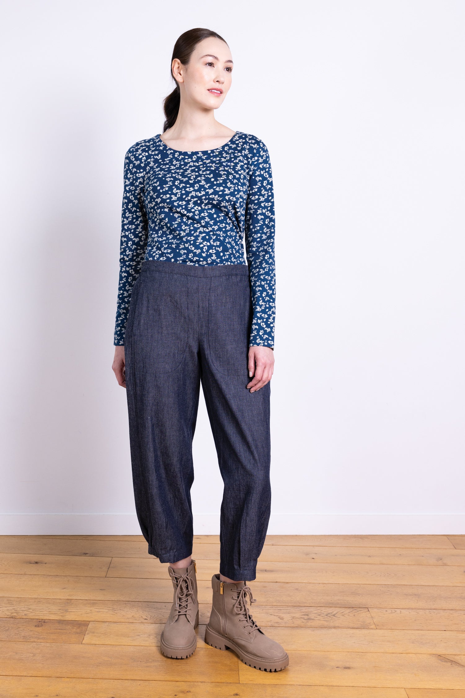 Nomads-AW25-CH1087CBY-3.jpg