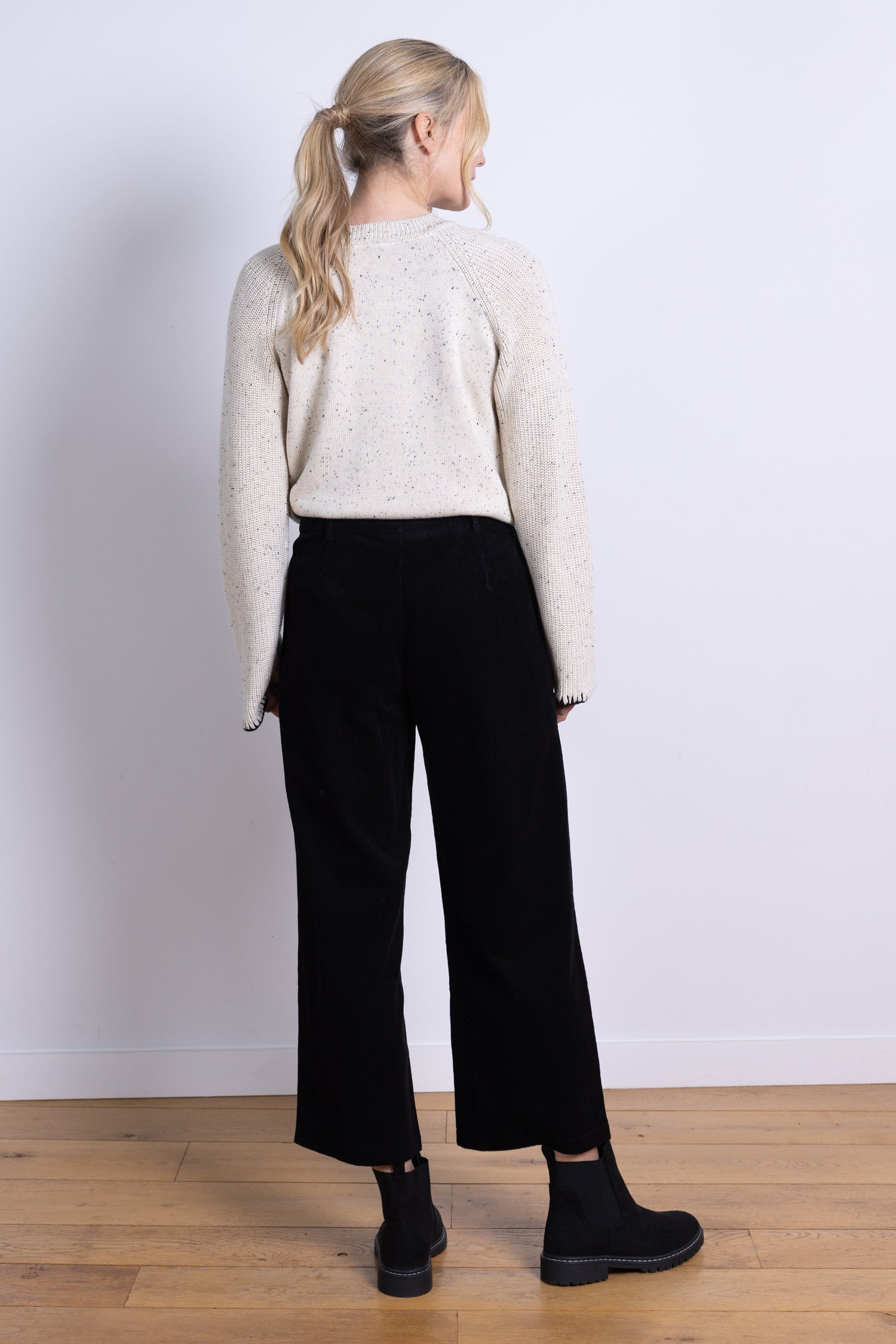 Nomads-AW25-NR1104BLK-4.jpg